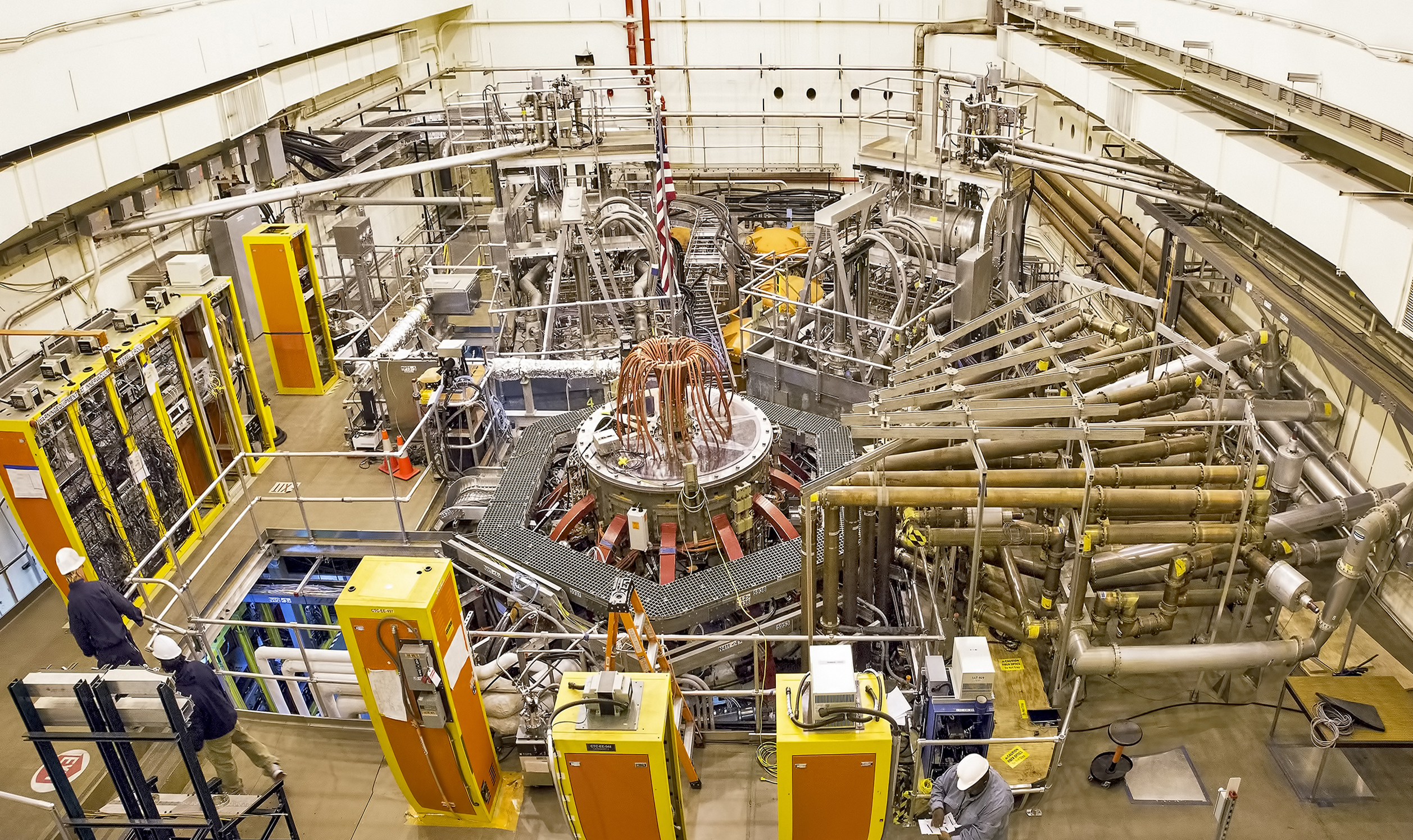 Test cell of the NSTX-U with tokamak in the center (Credit: Princeton Plasma Physics Laboratory)